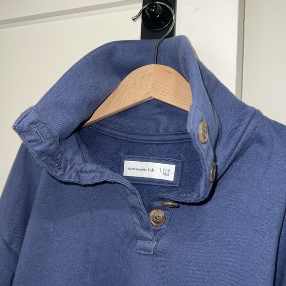 Abercrombie Kids - Picture 2 of 3